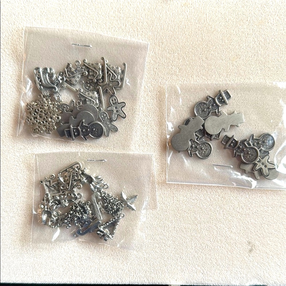 Silver Metal Charms Set